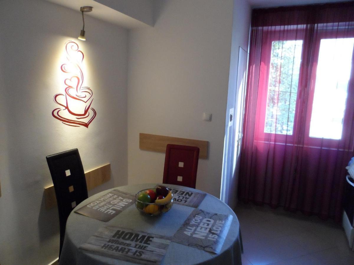 M@D Apartment Τιμισοάρα Εξωτερικό φωτογραφία