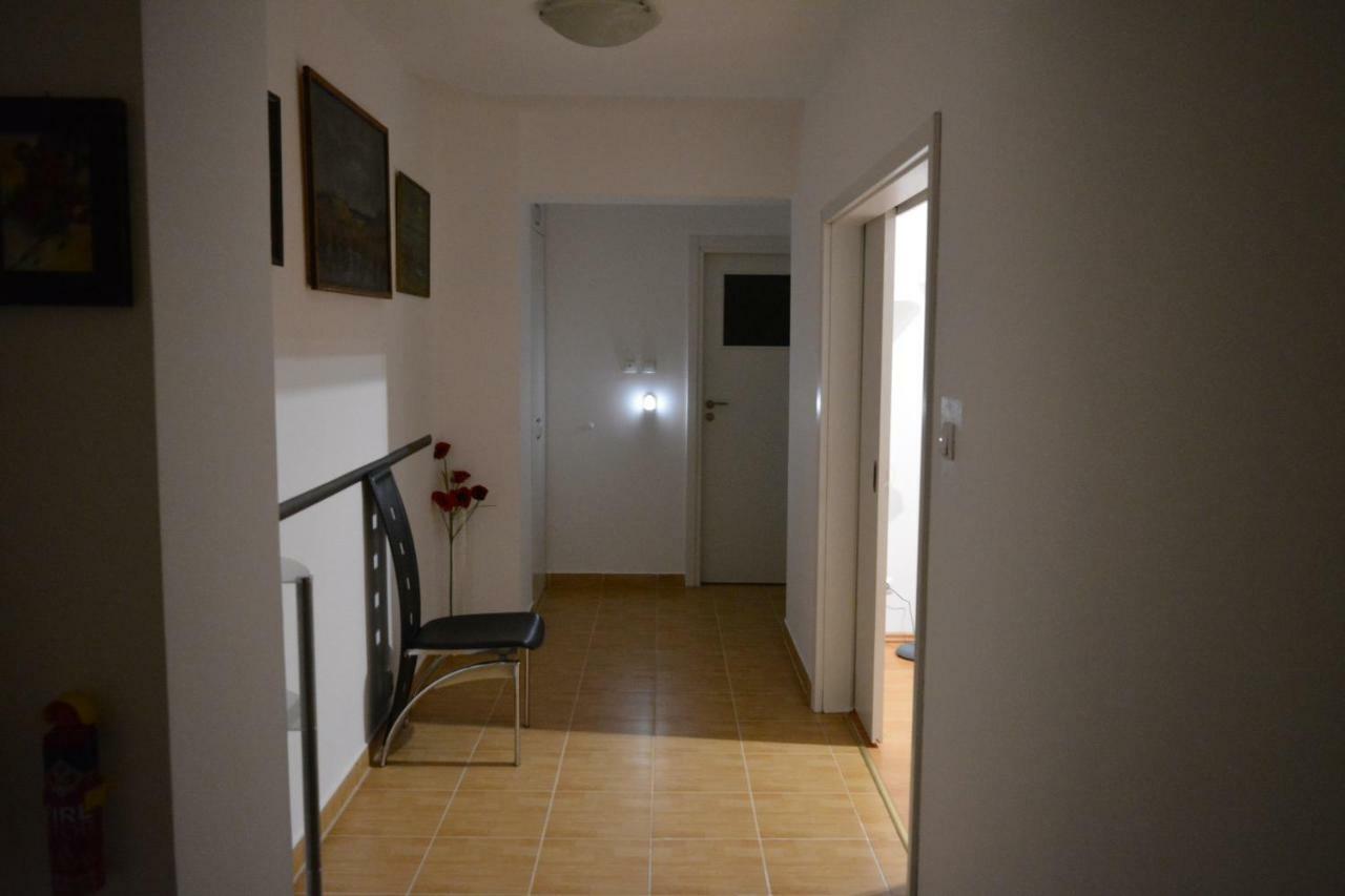 M@D Apartment Τιμισοάρα Εξωτερικό φωτογραφία